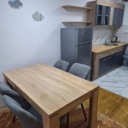 Aleks Skopje
